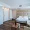 Hotel Globo Suite-Correnti hotels