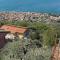 Villa Malù - APT Luisa Piscina e vista lago