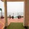 WHITE SEASONS RESORT AND SPA DEVBAG