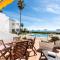 Seafront Beach house Rocas del Mar