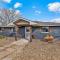 Grand Canyon Ranch Home - Western History - Big city lot - AC!