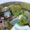 Black Orchid Resort - Burrell Boom