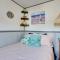 Cozy Camdenton Cottage with Deck and Boat Dock Access!
