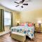 Walk to Sea Isle Beach Retreat with Deck and Patio! - 加尔维斯敦