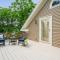 9 Reliance Way Harwich Cape Cod- -Normas Cape Escape