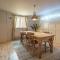 Stylish Seaside home with King beds and parking - 斯卡伯勒