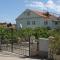 Apartments and rooms with parking space Mali Losinj (Losinj) - 2495 - Mali Lošinj