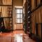 Flore Hostel