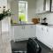 Modern Upstairs Apartment in Dunedin Central