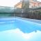 DesenzanoLoft Villa Palm Garda Beach, with garden, barbecue and pool