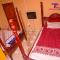 3 Bed House - Sleeps 8 Wifi Parking Pets