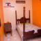 3 Bed House - Sleeps 8 Wifi Parking Pets