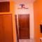 3 Bed House - Sleeps 8 Wifi Parking Pets