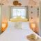 Dreamy Cottage in Grace Bay with BBQ and Bikes Included - 普罗维登西亚莱斯岛