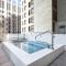 Loop 1BR w Pool Gym nr Theatre District L CHI-252 - شيكاغو