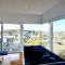 CLASSIC COASTAL ESCAPE Sensational Sea Views