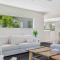6BPs Sorrento Luxury spacious private beach escape