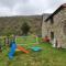 Cwm Farm Cwtch