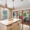 Sizable Screened in Porch w Luxury Kitchen and Bath - 奥斯汀