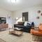 Adorable N Lamar Living, Pool and Comfort for All - Austin