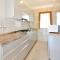 Apartment Villaggio Delfino-2 by Interhome