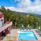 Comfortable apartment with shared pool in Prazeres, 150 m²