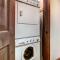 Luxury 2BRDen Ritz-Carlton Residence