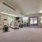 Bright Scenic Studio Walk to Ski and Apres-Ski - Sleeps 4