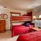 2 Br Sleeps 5 People With Mountain Views Condo - كريستيد بات