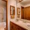 2 Br Sleeps 5 People With Mountain Views Condo - كريستيد بات