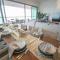 10Th Floor Luxury Escondido Condo With Pool - 马萨特兰