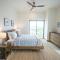 10Th Floor Luxury Escondido Condo With Pool - 马萨特兰