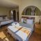 Beachfront Delfin Estate With Pool Sleeps 43 - مازاتلان