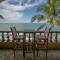 Beachfront Delfin Estate With Pool Sleeps 43 - مازاتلان