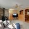 Cozy Ashford Home - 5 Mi to Rainier Natl Park!