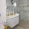 Sunset Avenue for couple w/ jacuzzi spa hot water