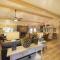 C21, Three bedroom, three bath log-sided, luxury Harbor North cottage with hot tub cottage