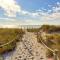 Arcadia-Stunning Gulf Front Beauty! home