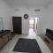 Cozy Rooms and Small Partitions for Men guests in Dubai - دبي