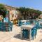 Sunlands 50 meters from the sandy beach with wifi