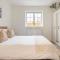 Spacious En-suite Private Double Bedroom