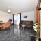 Apartment Ivo Kaurinovic