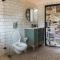 Vintage High Design Lofts l by Bookiz