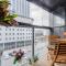 Lumina luxury apartments in Mennica Residence