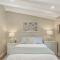 3874 Mission Fields home - كرمل
