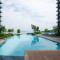 Good Seaview Condo, near Queensbay