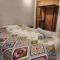 Small studio APT 5min to DT!