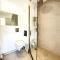 Acacia Tropical, luxurious Duplex, walkable beach