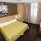 Hotel Moon
