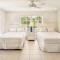Baywatch Casa home - كابتيفا